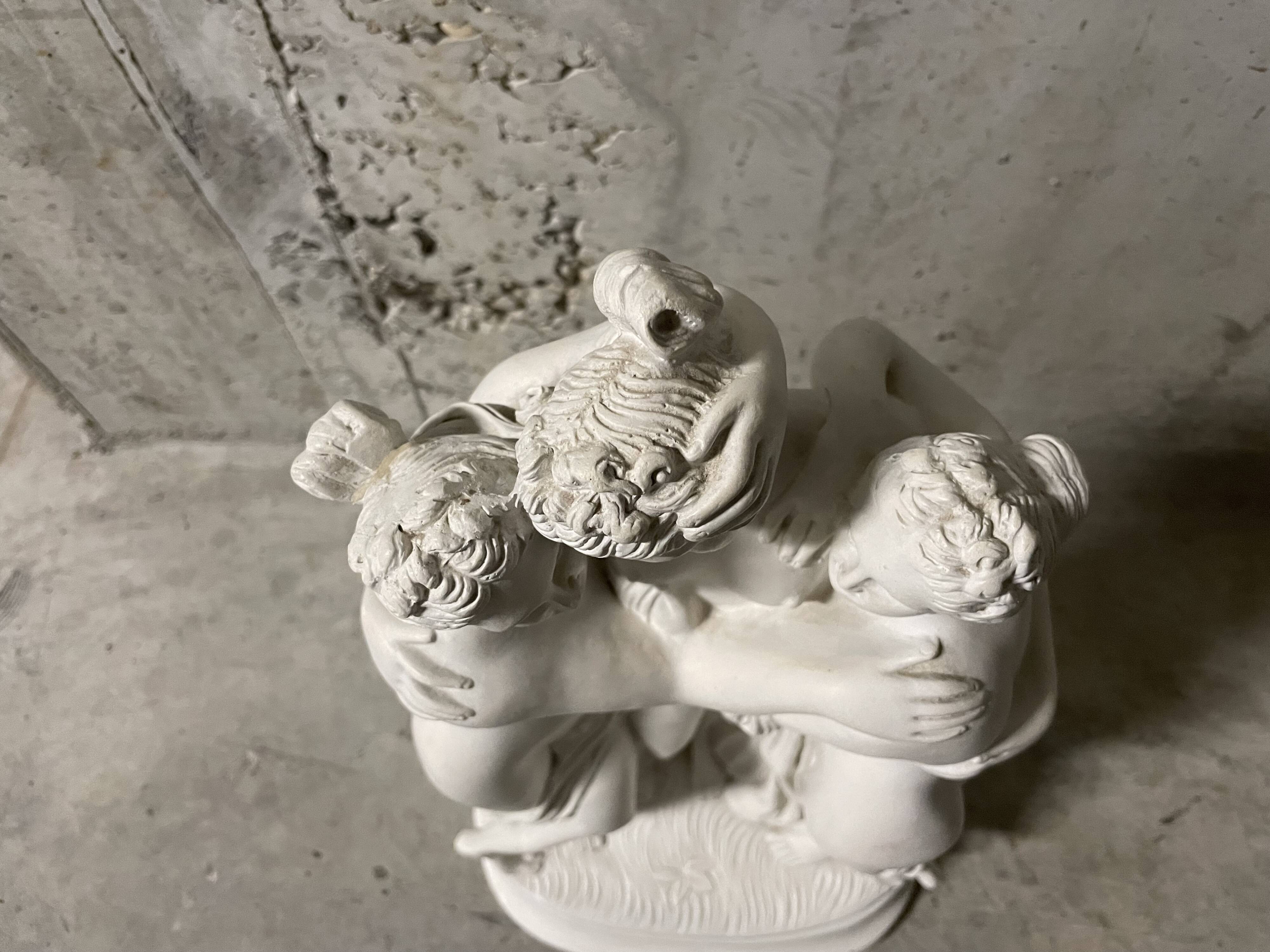 Plaster statue “The 3 Graces”