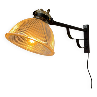 Lampe applique potence industrielle holophane