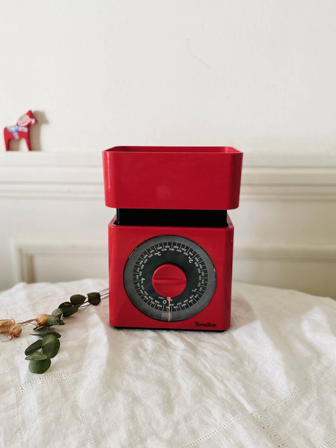 Terraillon red kitchen scale 5kg vintage