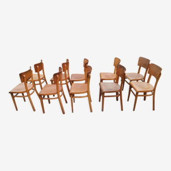 Lot de 10 chaises bistrots Thonet