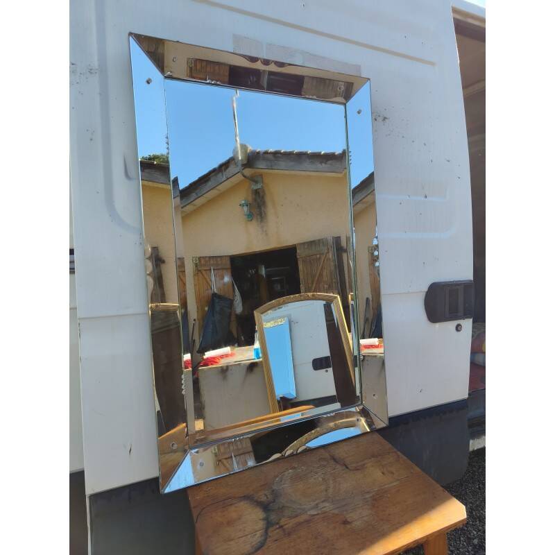 Bevelled mirror from the 1930s