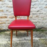 Chairs in red skaï