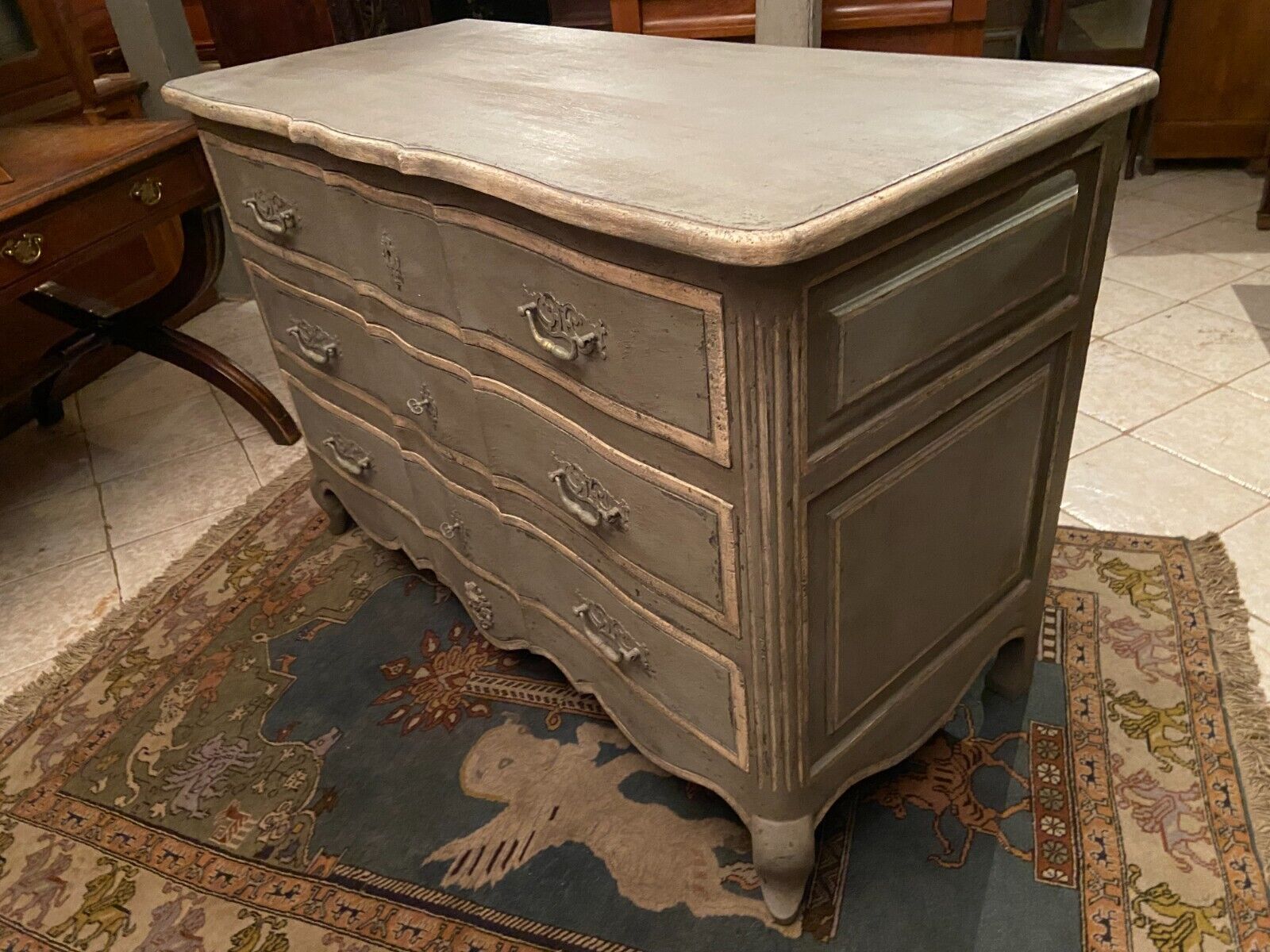 Chest of drawers 3 drawers in patinated wood gray Louis XV style