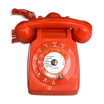 Téléphone orange vintage