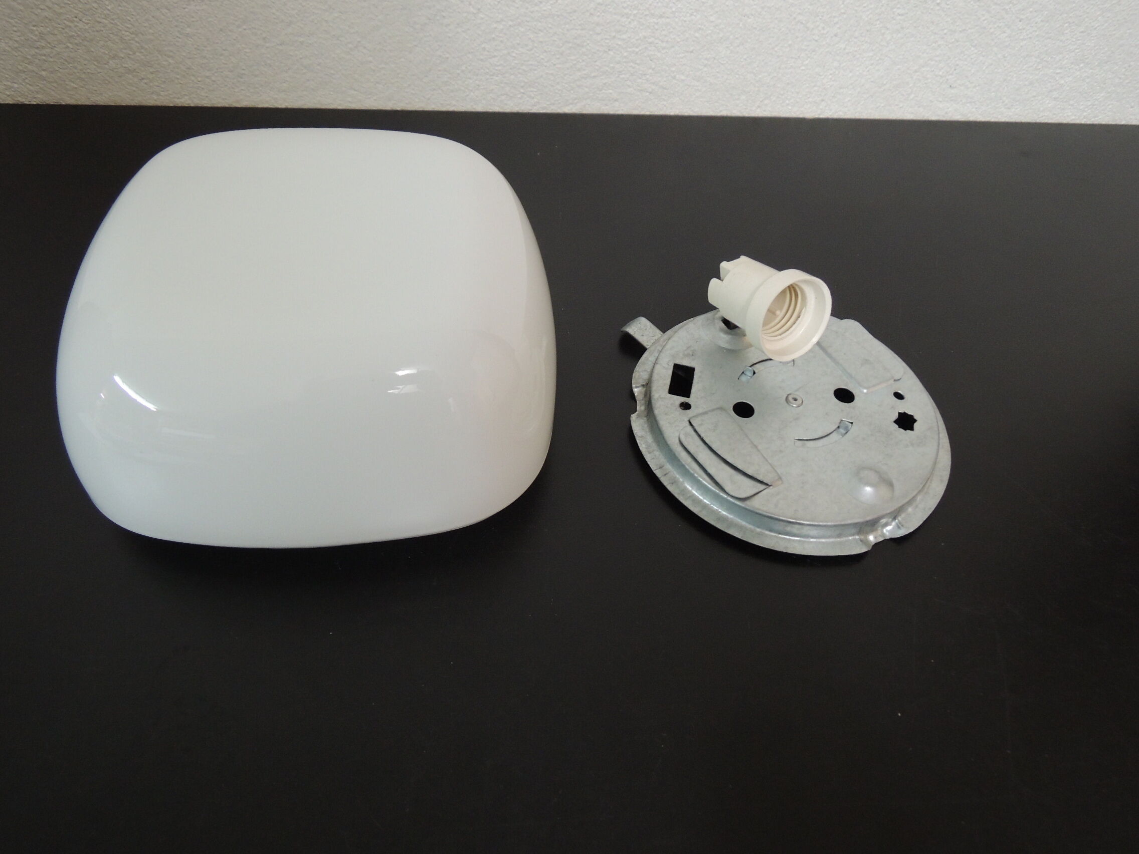 Square ceiling light in opaline