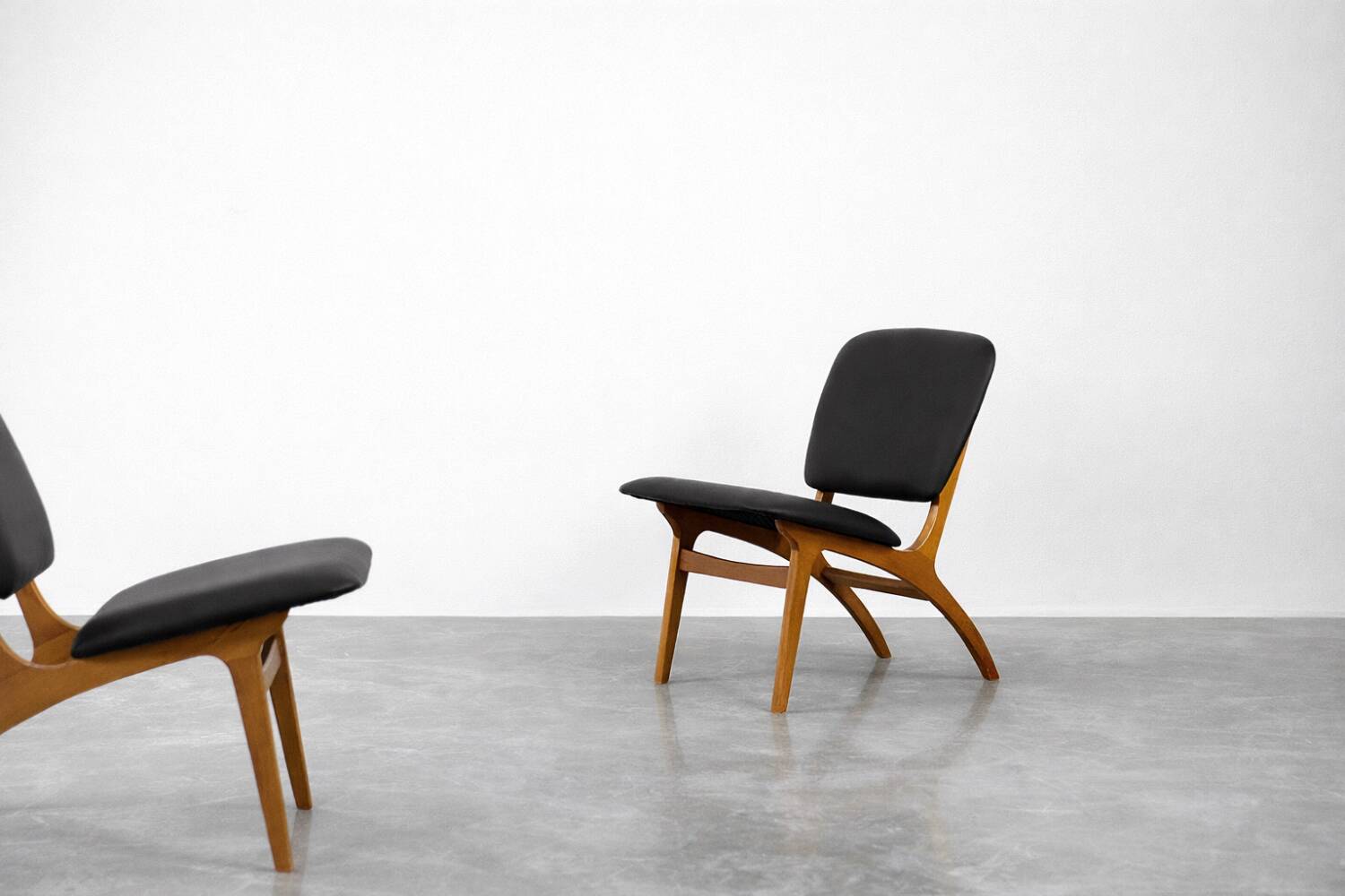 Vintage Mid-Century Swedish Modern Jylland Chairs from Jio Möbler, Set of 2