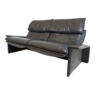 Saporiti Italia 2-seater leather sofa by Giovanni Offredi