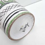 Ceramic vase floral decoration