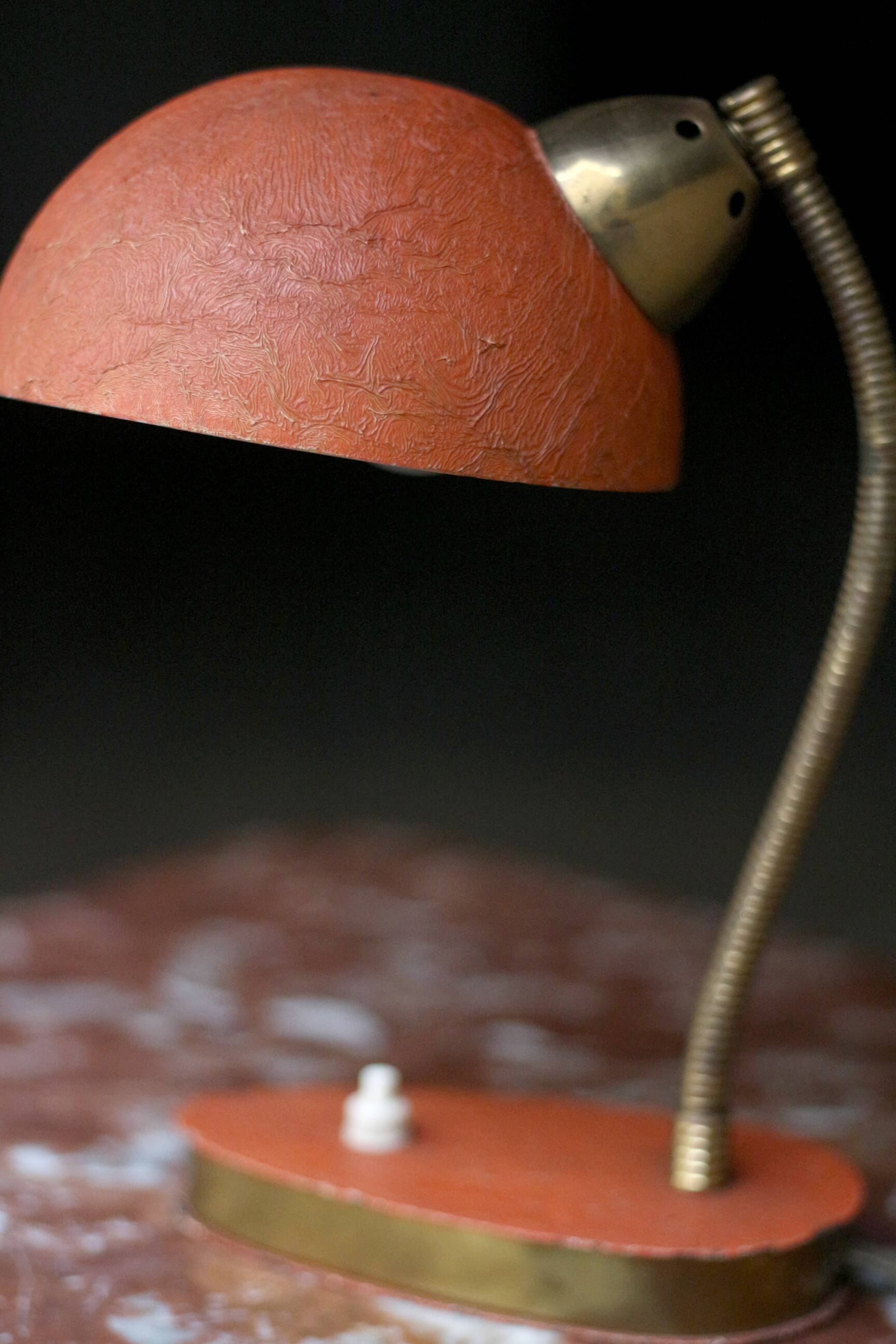 Similar ads Vintage desk lamp (60s/70s).