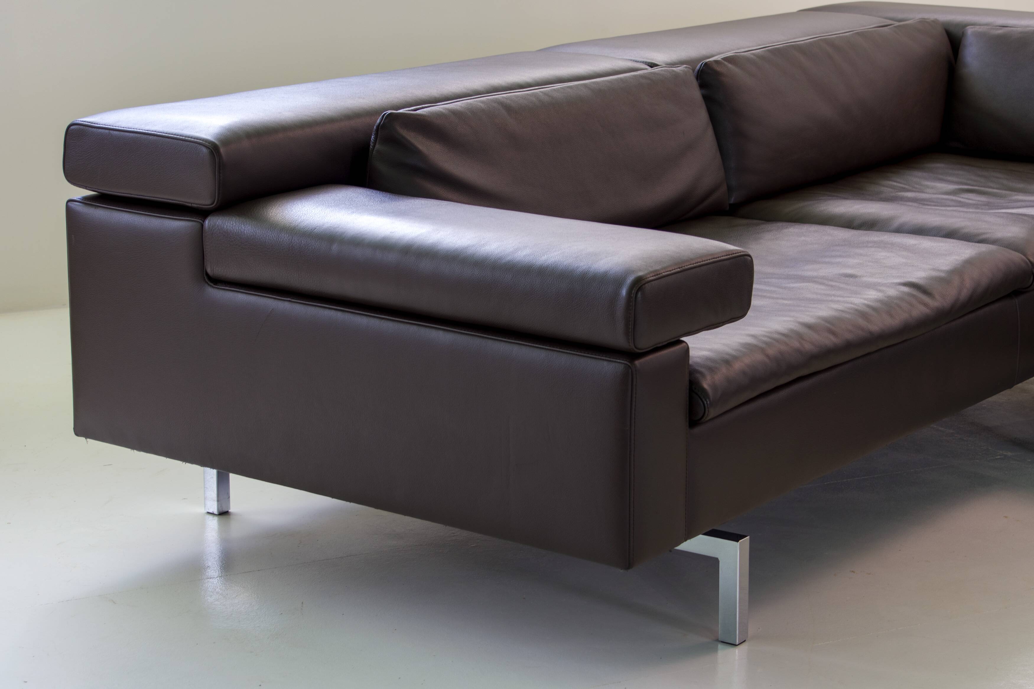 Jori Shiva leather corner sofa – Jean-Pierre Audebert