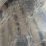 Plat rond en métal argenté
