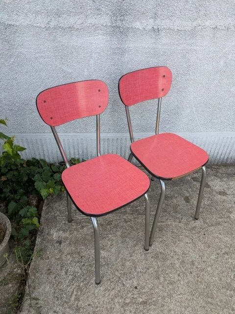 Paire de chaises en formica