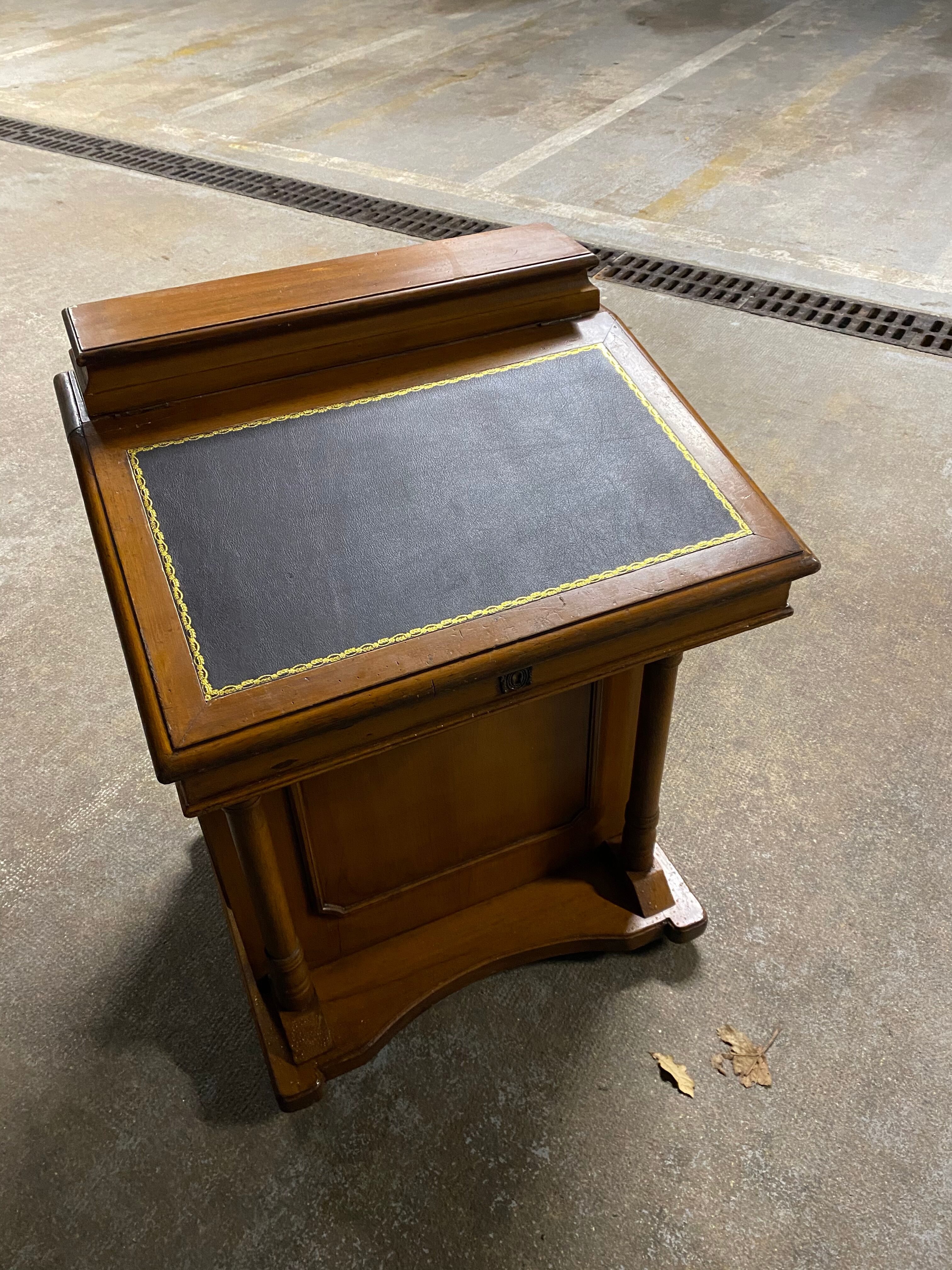 Secretary or writing desk Davenport