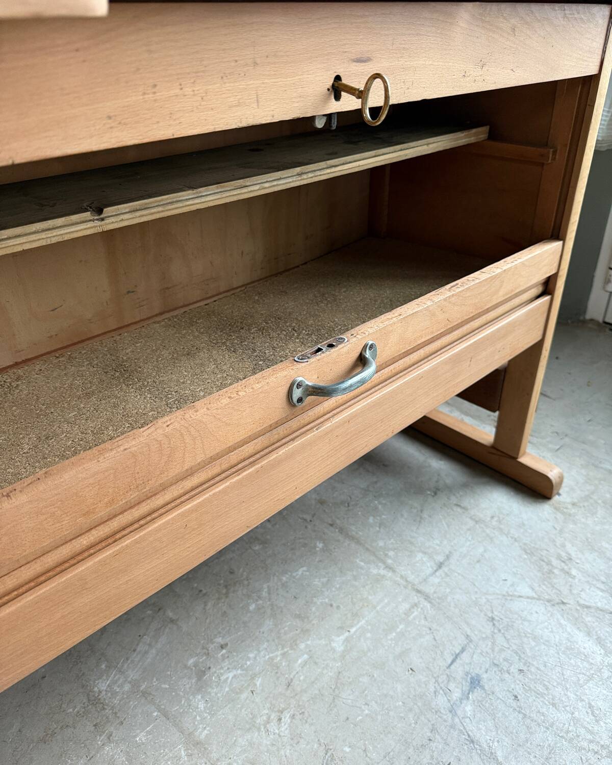 Vintage solid beech workbench (renovated)