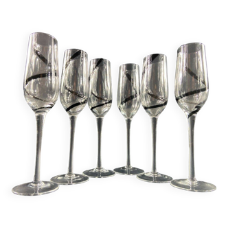 Set of 6 large glass champagne flutes decorated with spirals