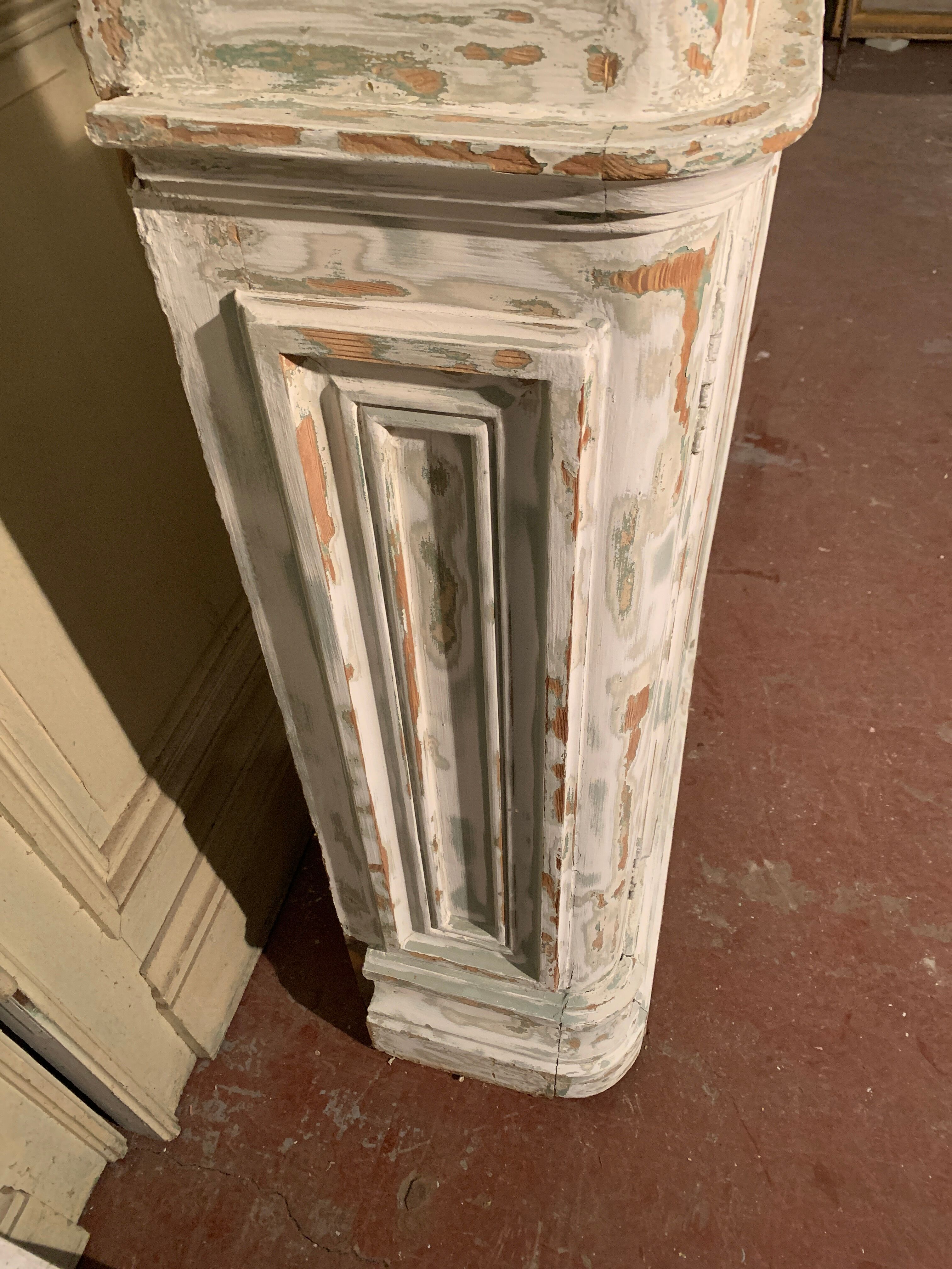 Showcase furniture style lacquered wood XX century