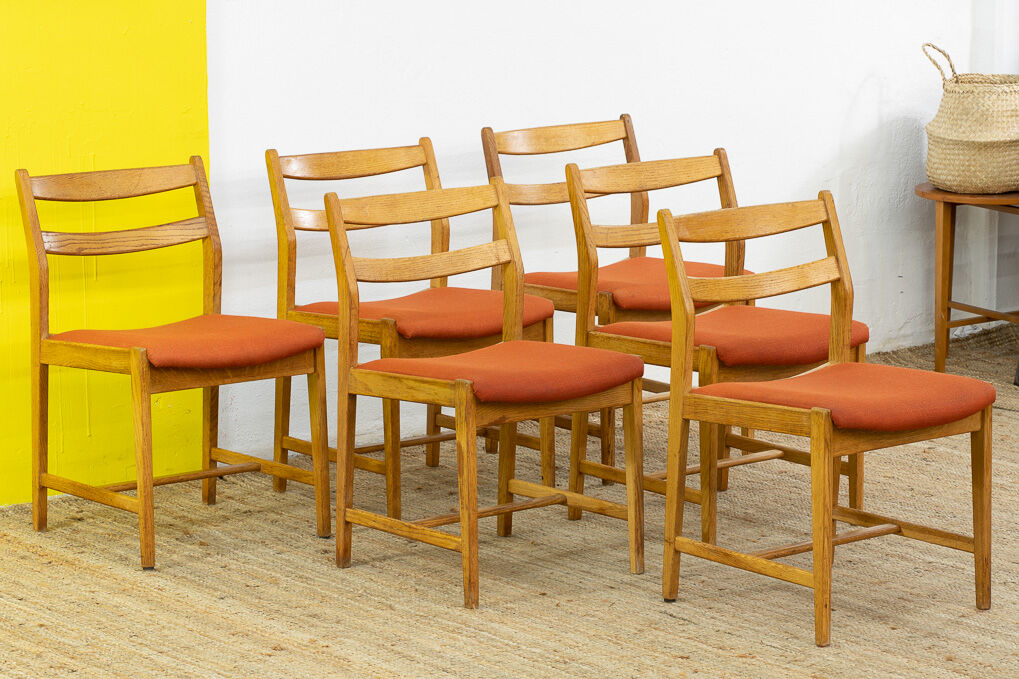 Series of Scandinavian chairs 45.5 cm