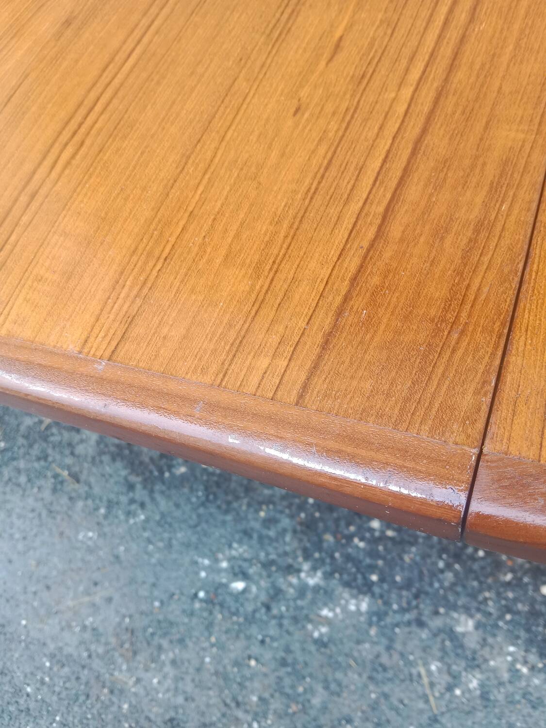 Table ronde scandinave à rallonges