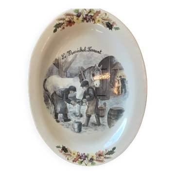 Grand plat Ceraform.  Le Maréchal  Ferrand