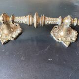 Handle