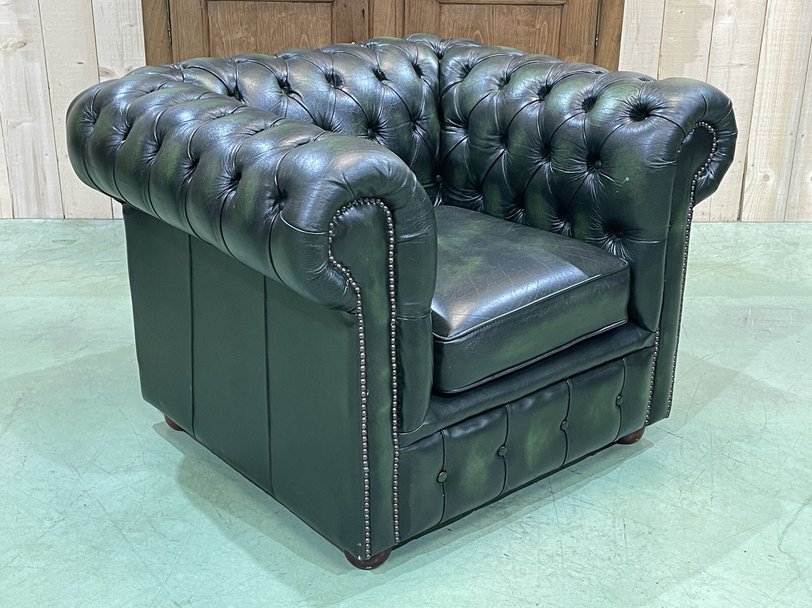 Chesterfield leather armchair from the 70s