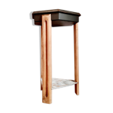 Worker - renovated antique jewelry furniture