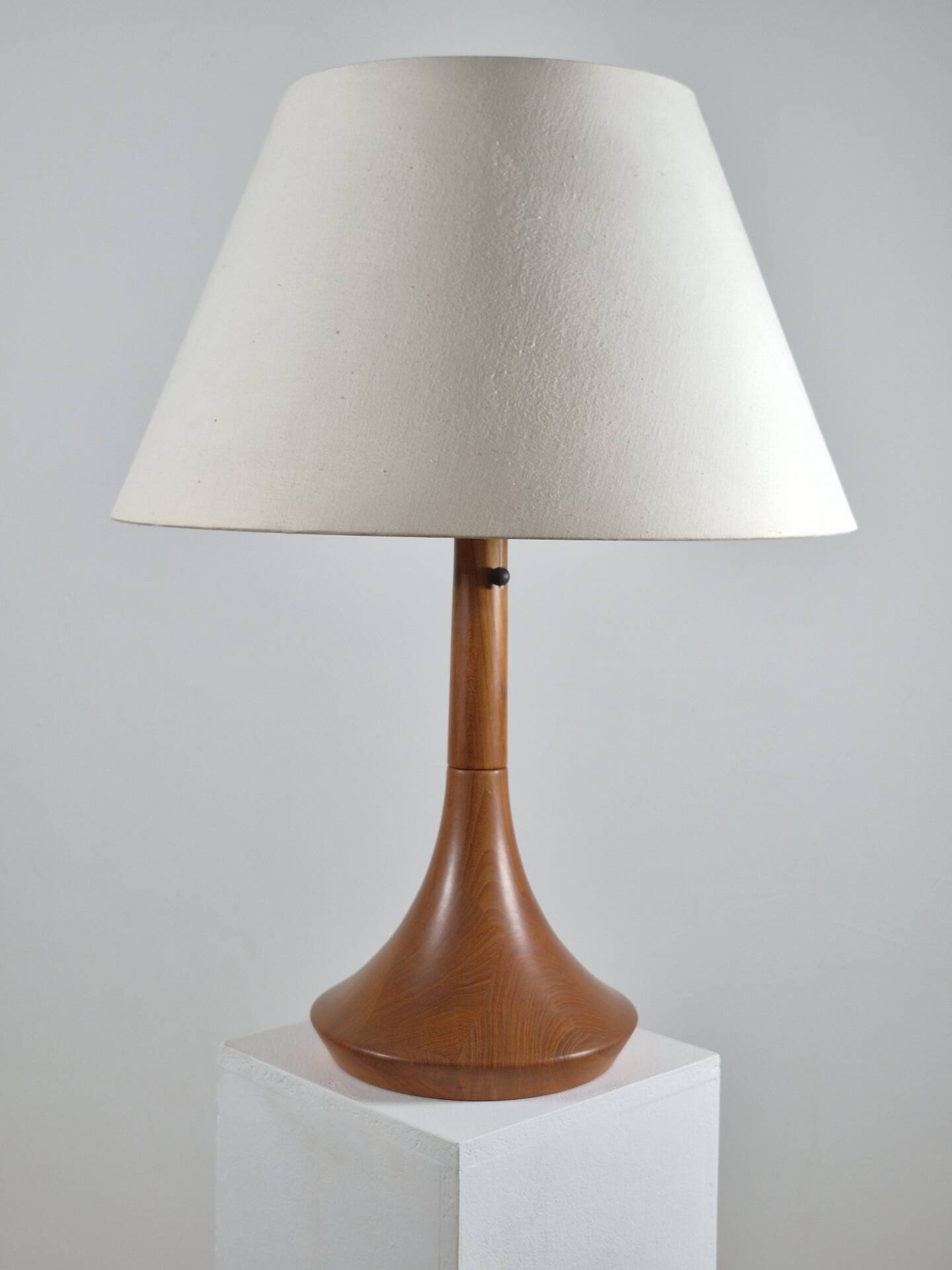 Lampe de table vintage danoise des années 50 scandinave