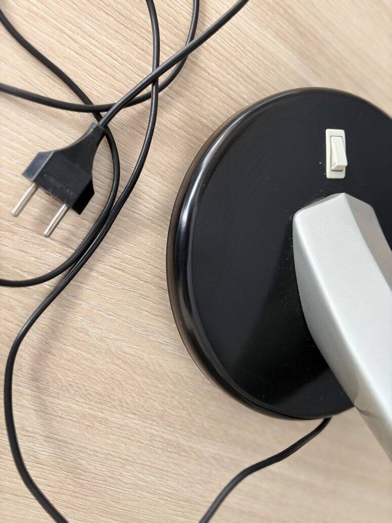 Lampe de bureau Fase Boomerang 64