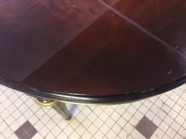 Table de style Empire