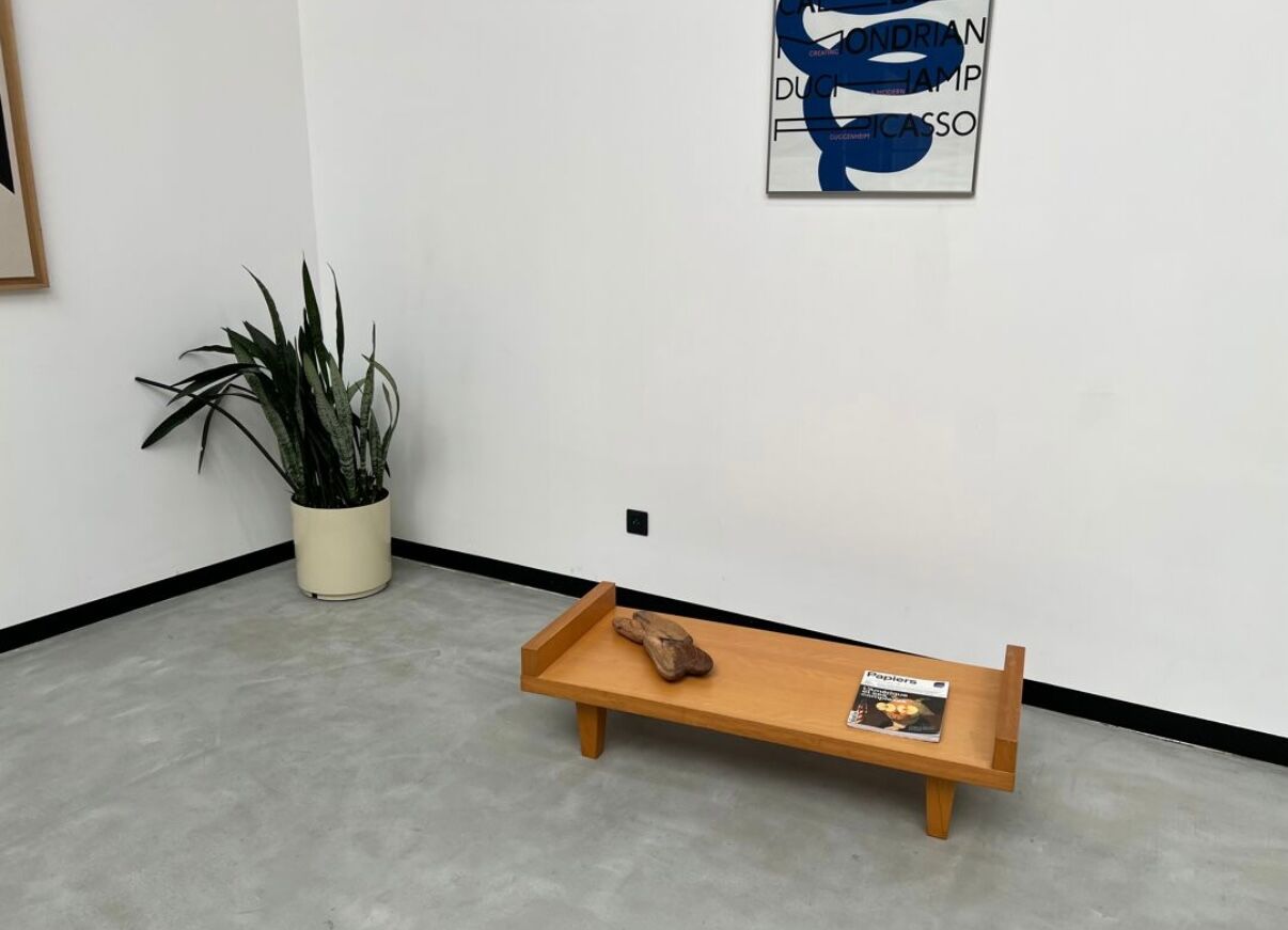 Modernist 1980s oak veneer coffee table
