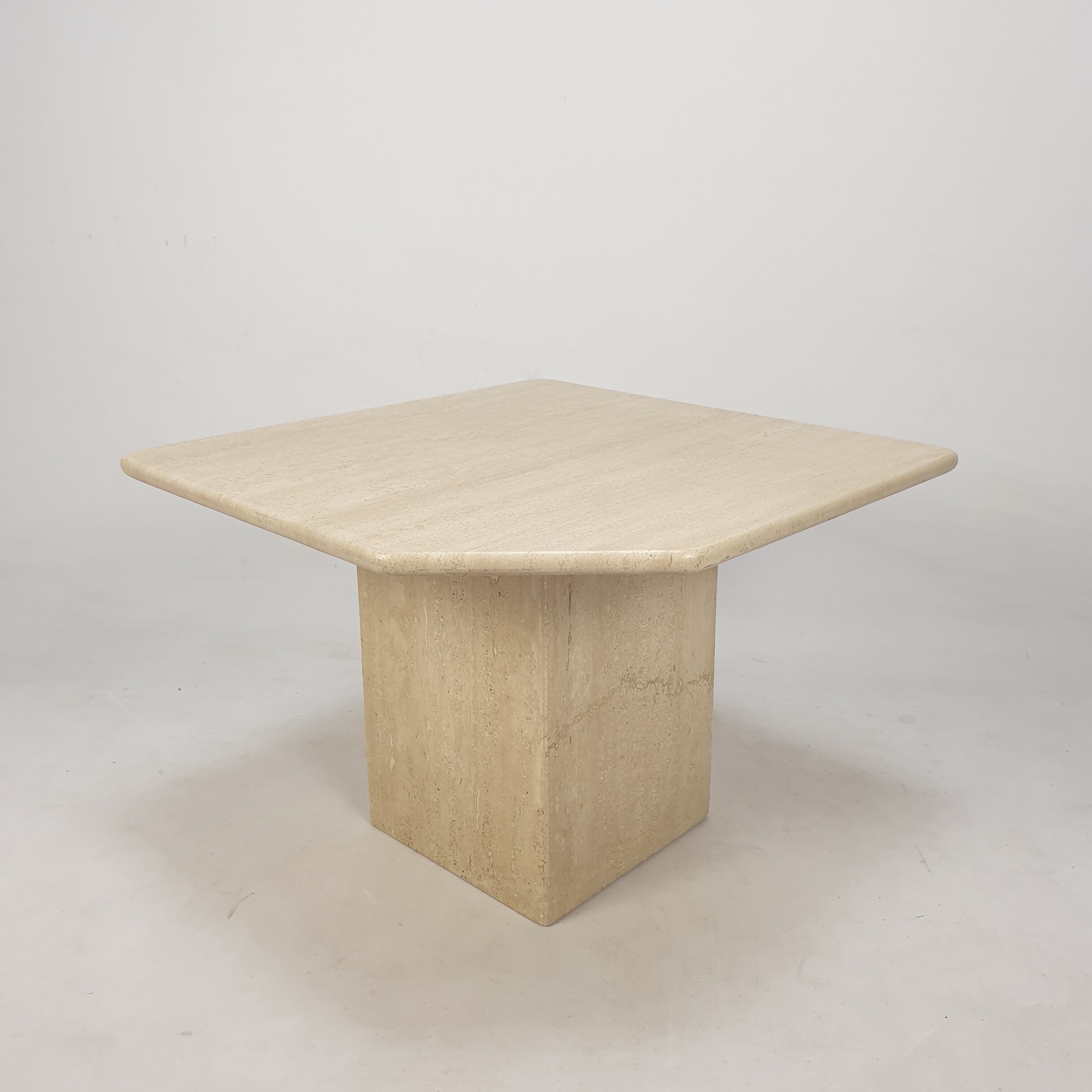 Italian Travertine Coffee Table, 1980s