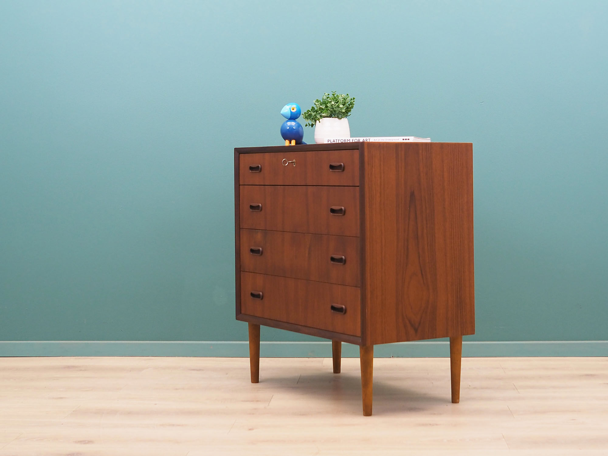 Teak chest of drawers, danish design, 1970s, made in denmark