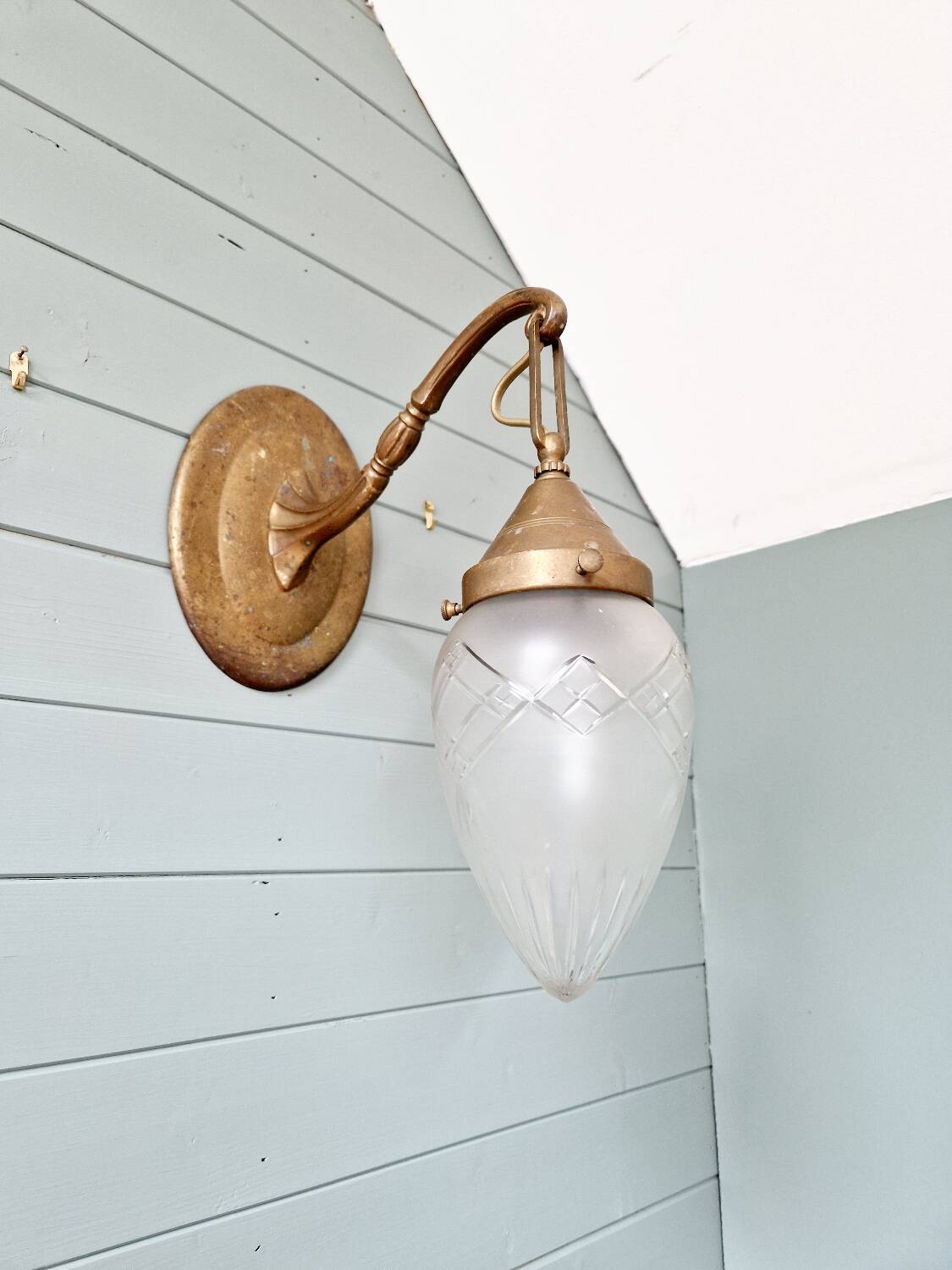 Art Deco bronze and satin crystal globe wall sconce, 1910-20
