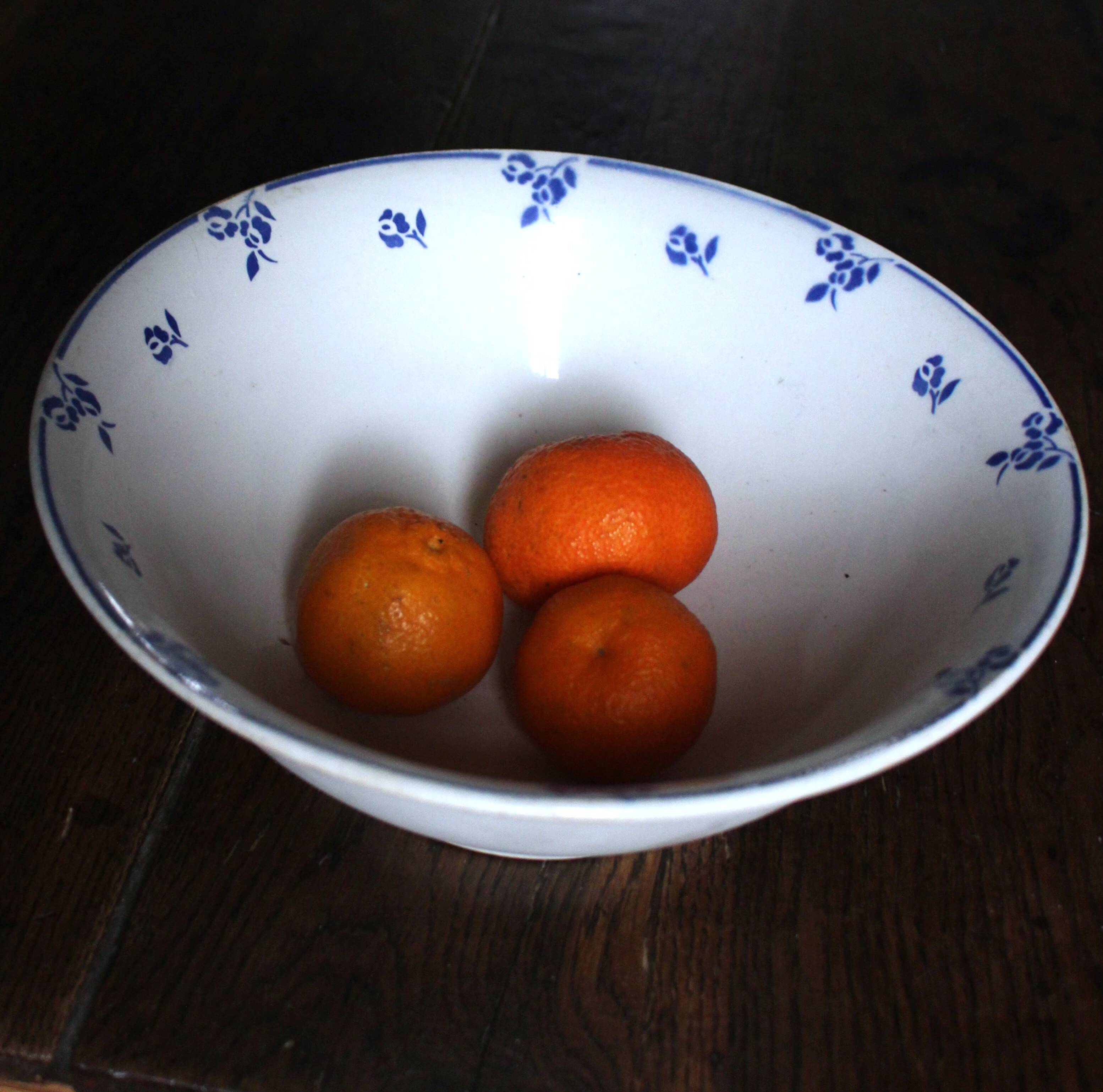 Blue salad bowl Digoin Art Deco Flowers