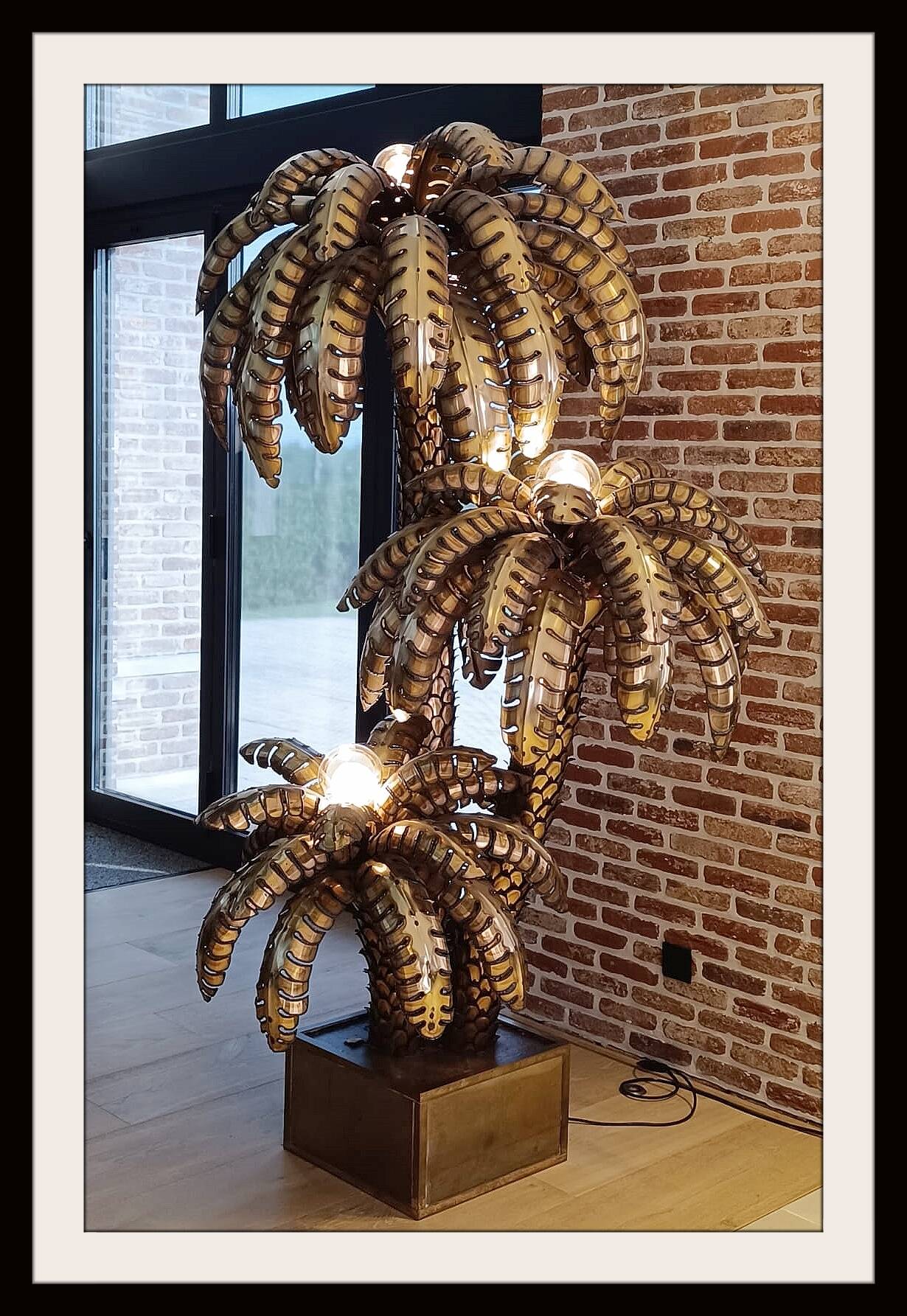 Triple Palmiers floor lamp from Maison Jansen de Paris - Lighting - Brass