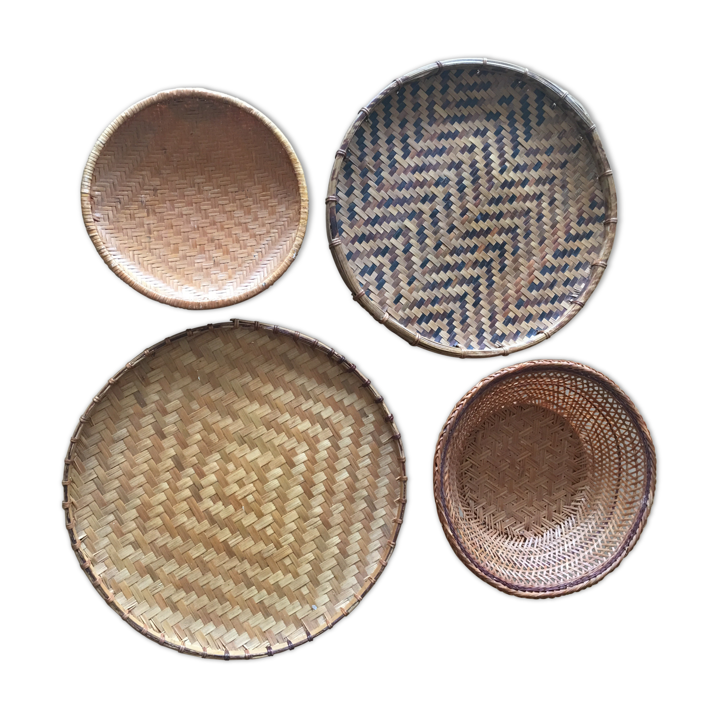 Composition of vintage wall baskets