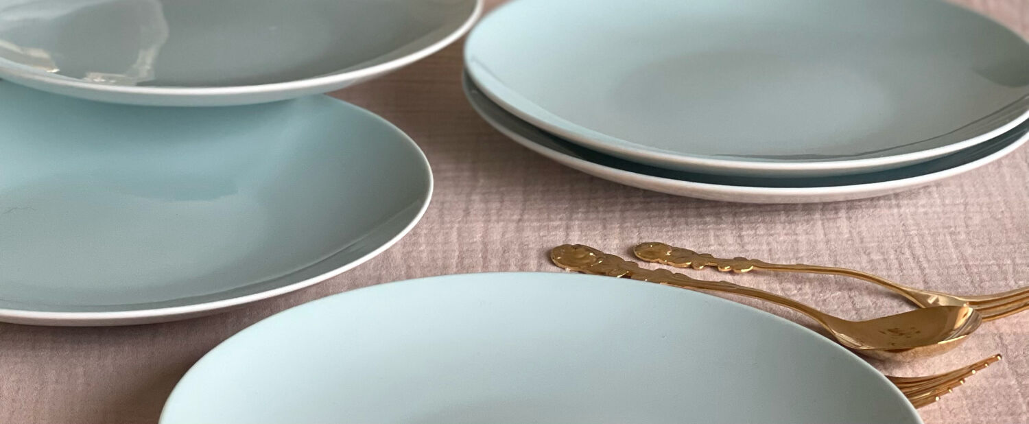 6 Guy Degrenne dessert plates