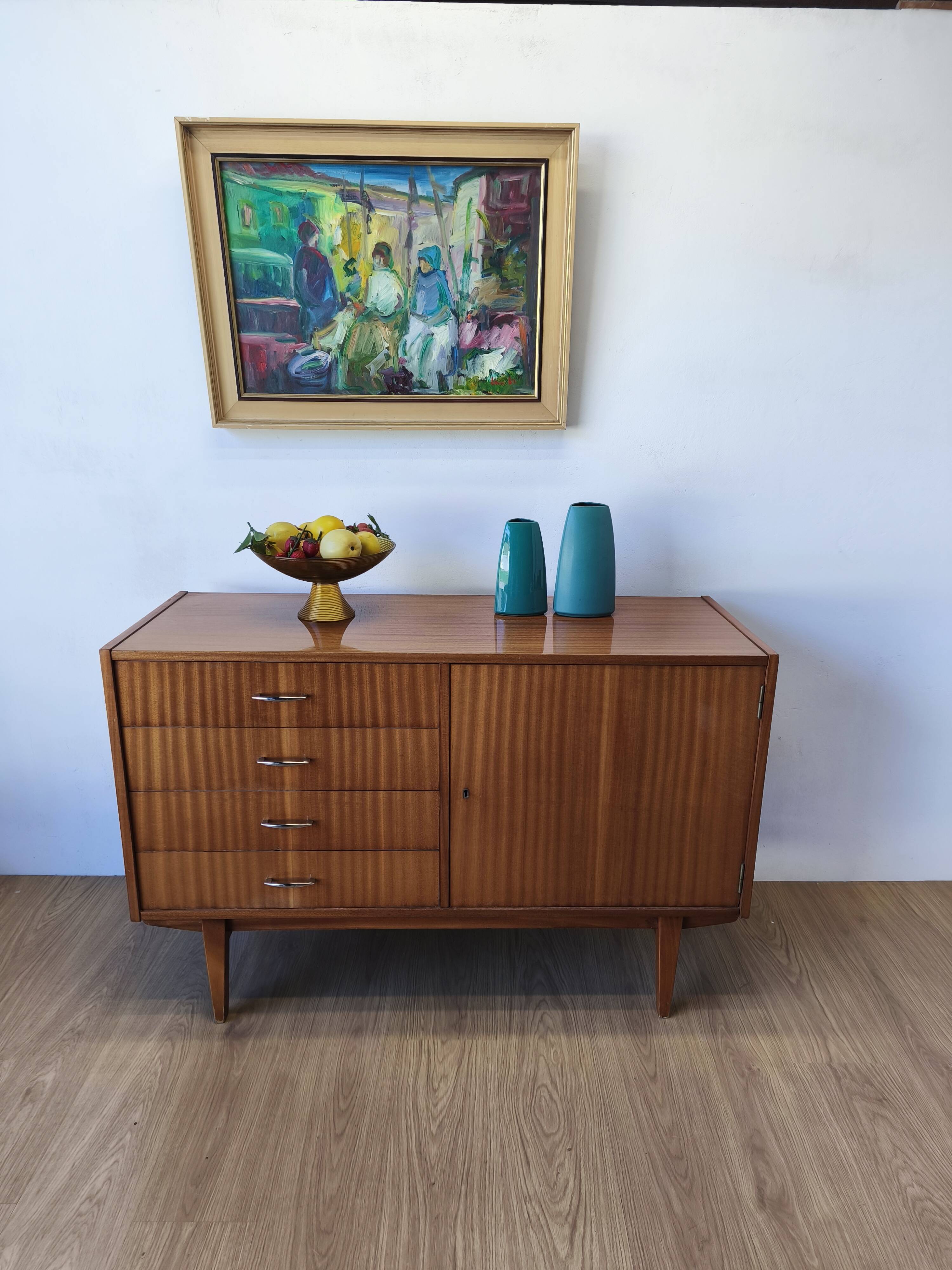 Modernist sideboard of the 1970.
