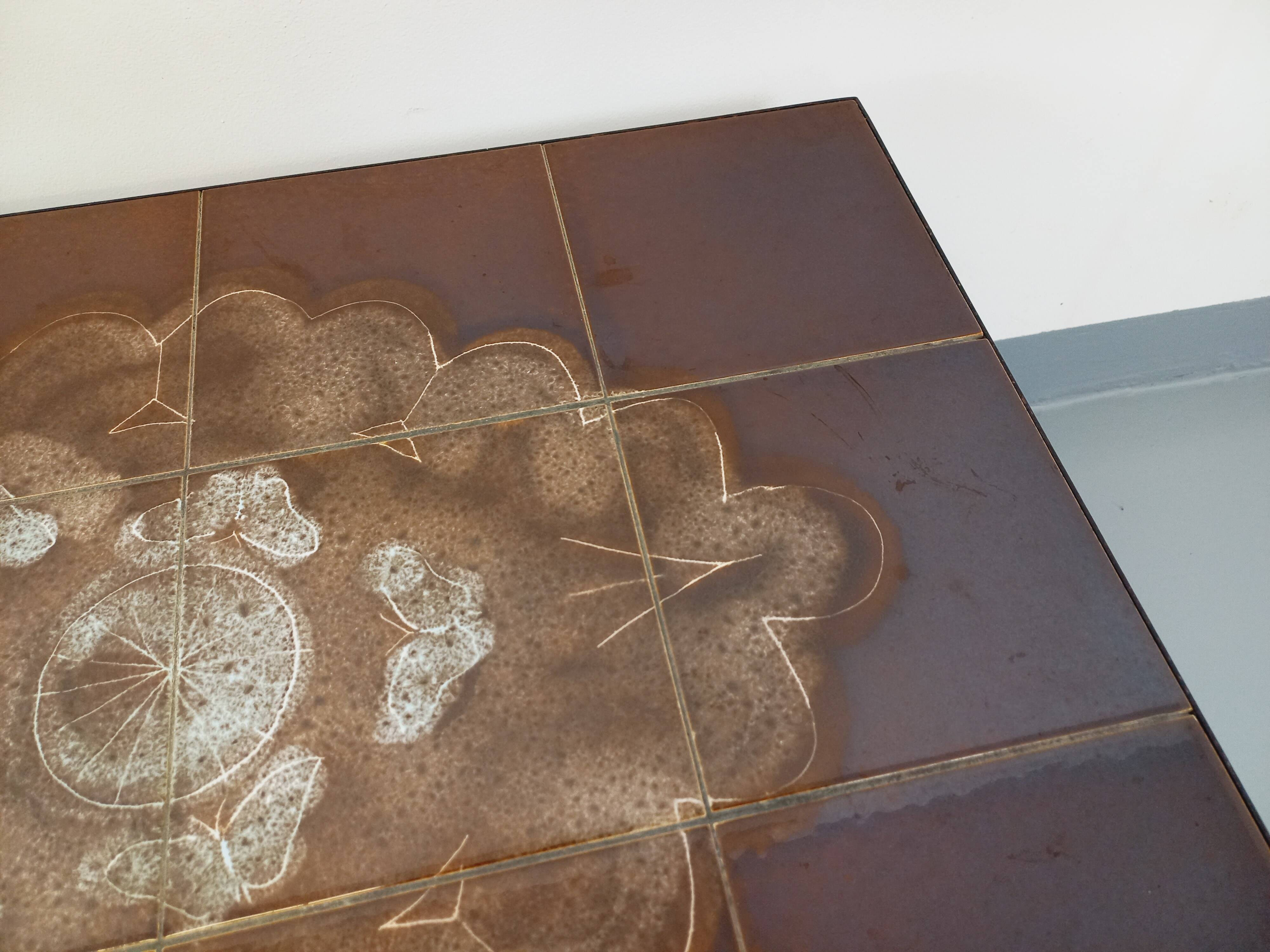 Vintage rectangular coffee table from the 60s 70s in ceramic, black metal and chrome metal