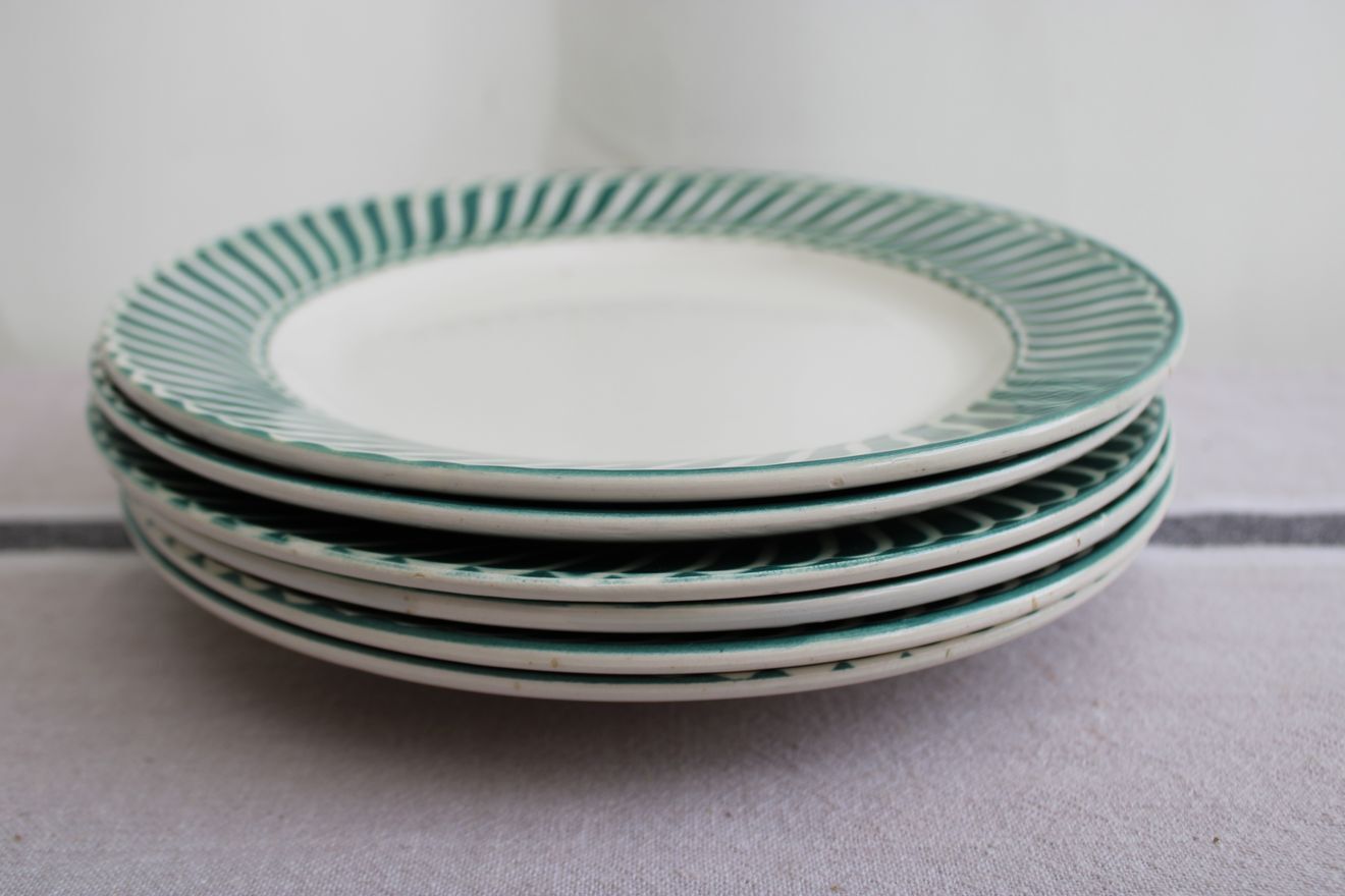 Set of 6 Digoin/Sarreguemines plates