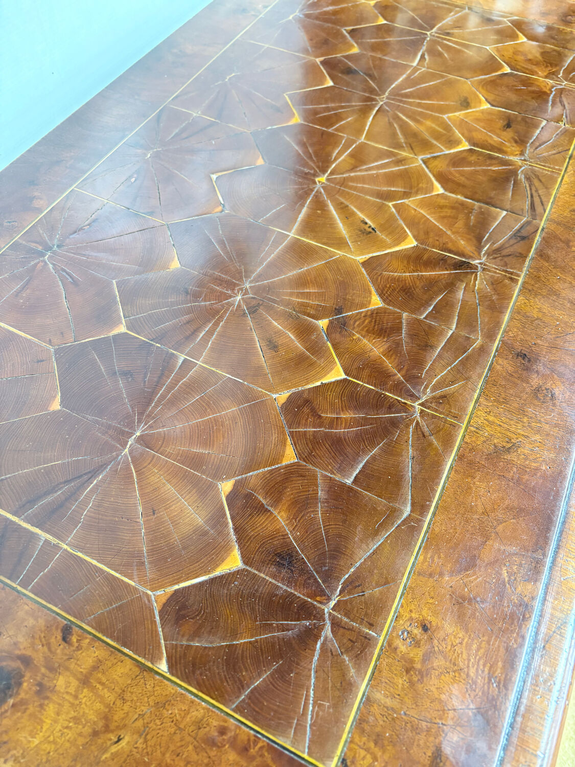 19th century Georgian style commode in end-grain wood marquetry.