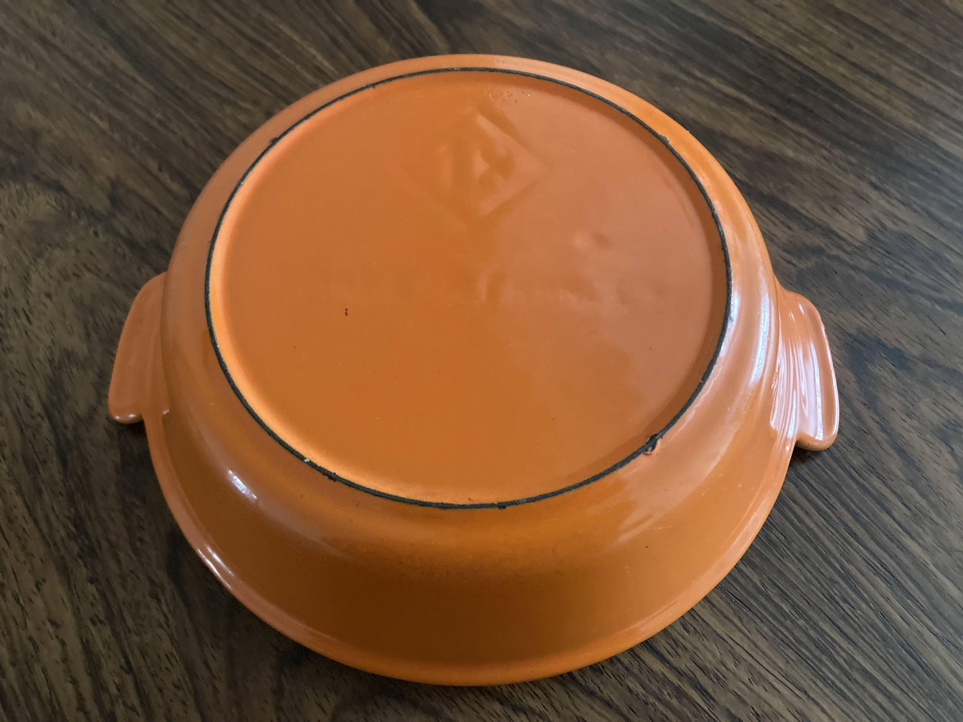 Enameled cast iron gratin dish