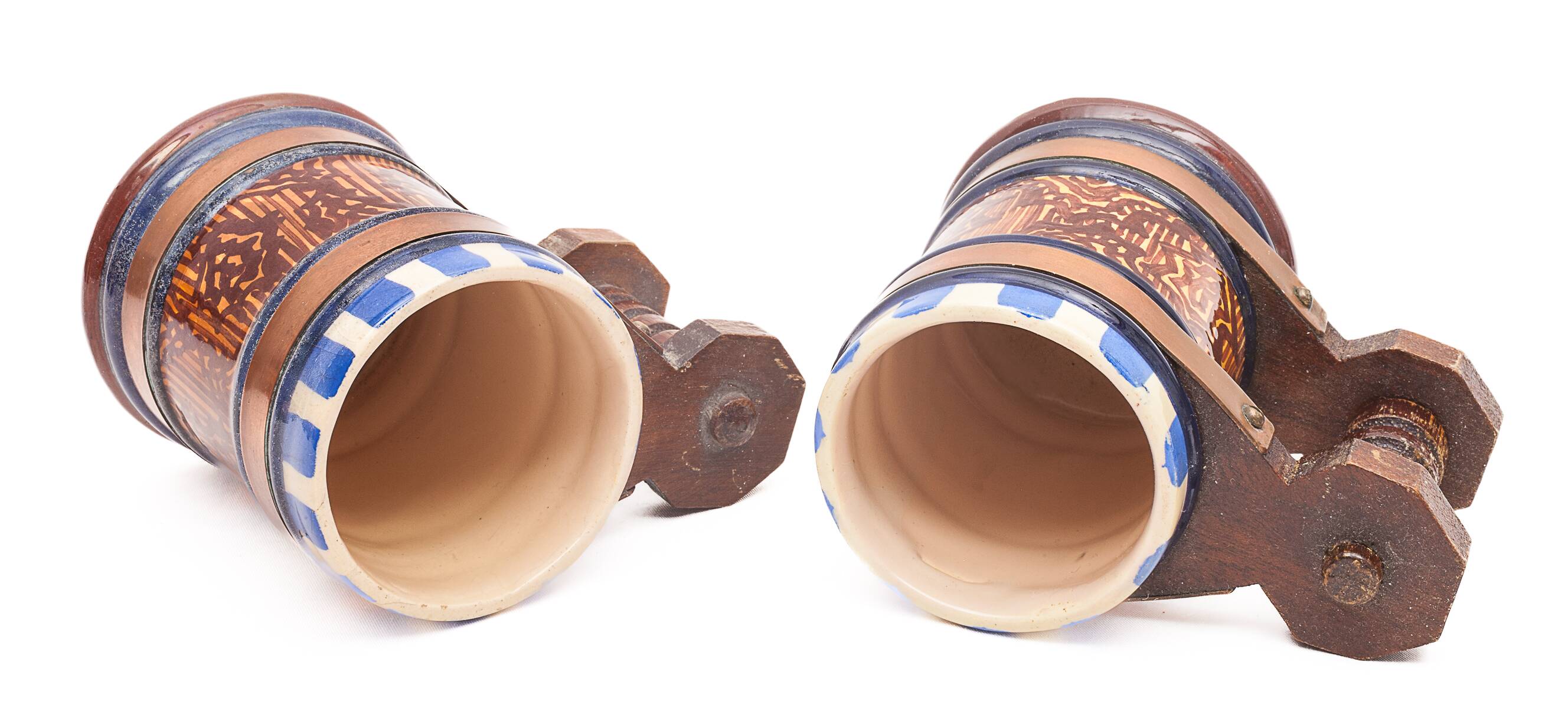 Drinks service by Paul Fouillen