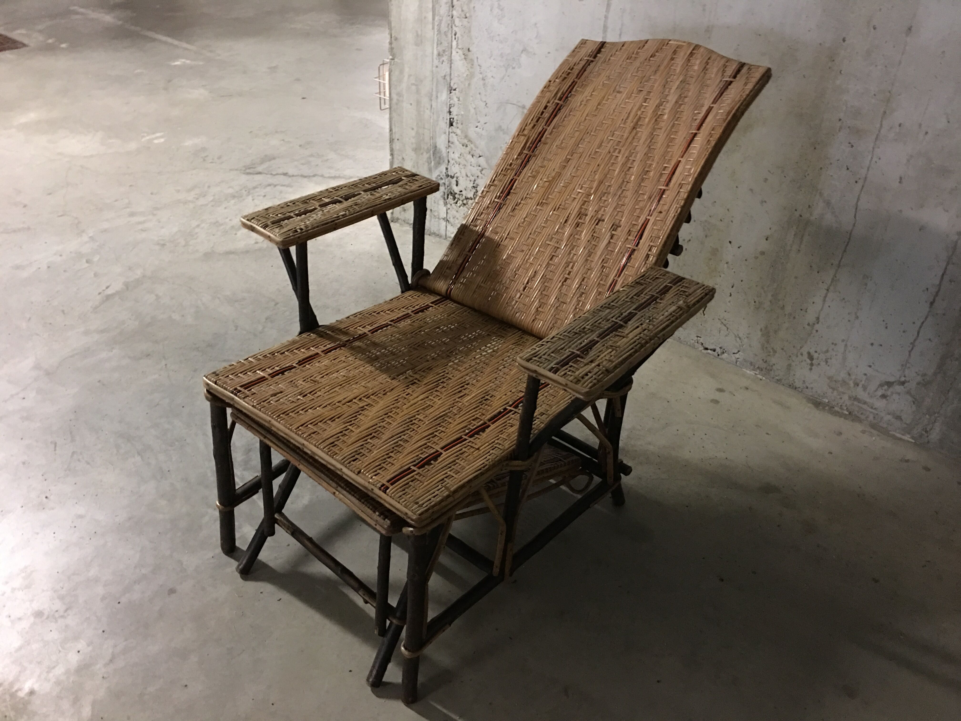 Lounge chair 60s rattan