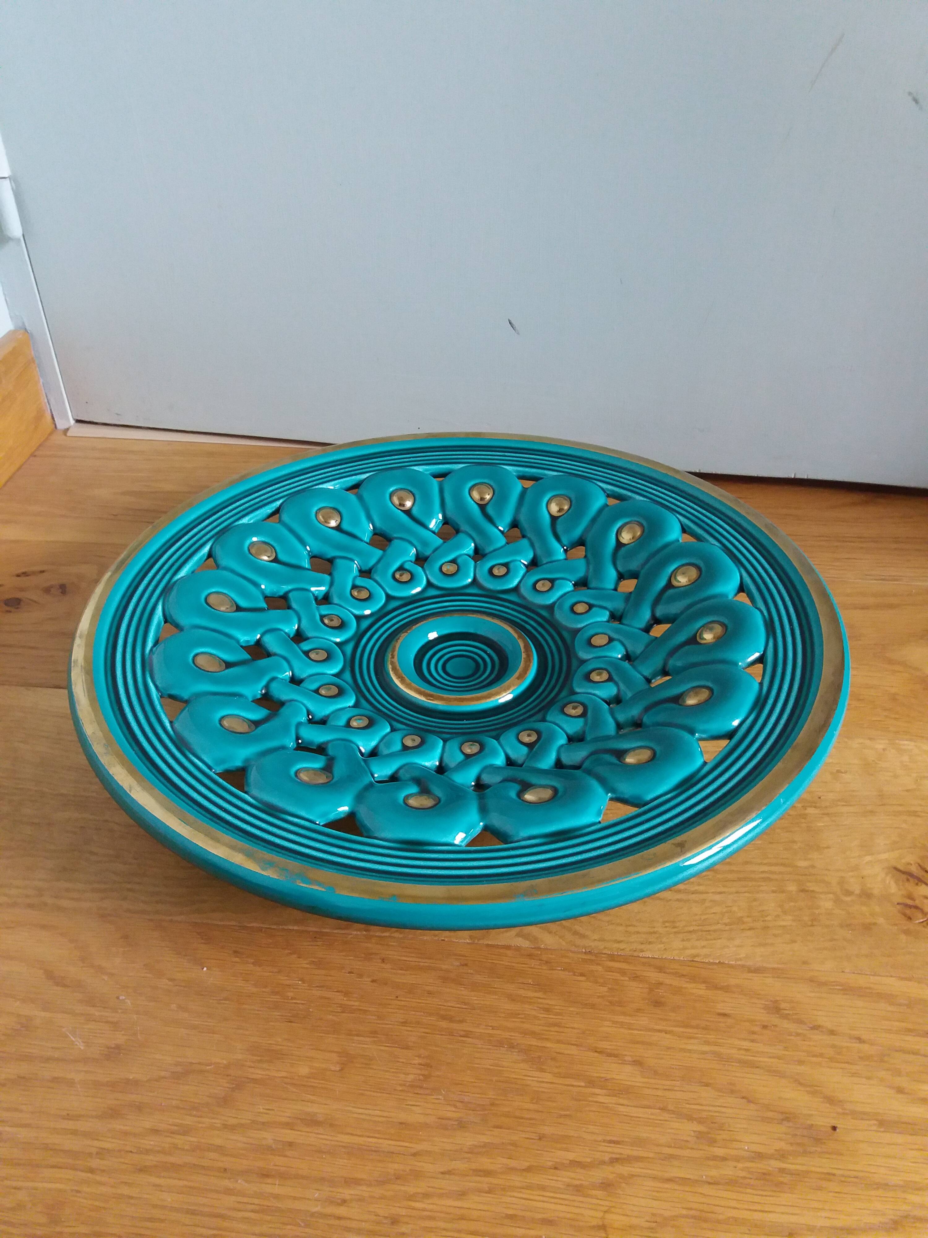 Verceram fruit bowl emerald green slip 37cm