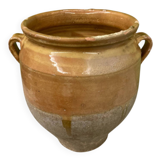 19th-century confit pot. Glazed yellow terracotta pottery.