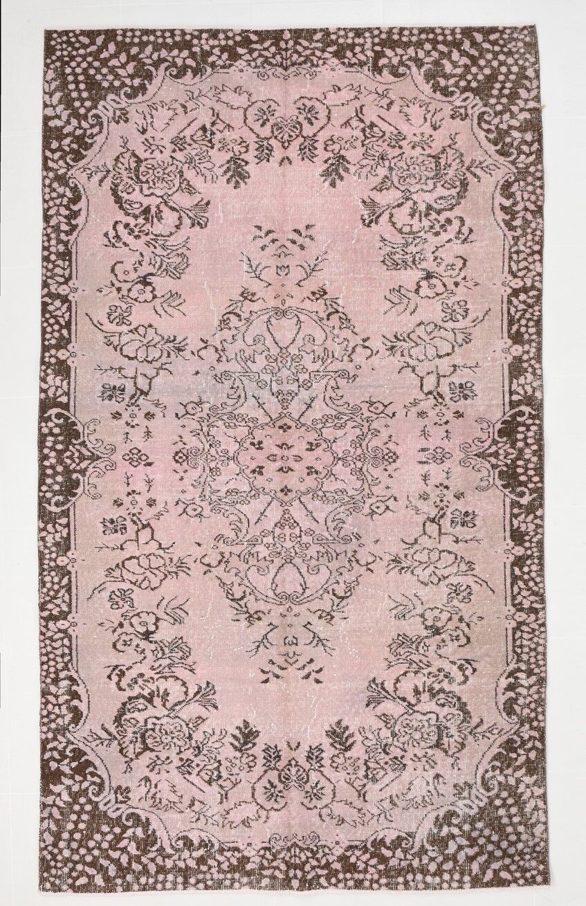 5x9 Light Pink Handmade Wool Turkish Rug 266x157Cm