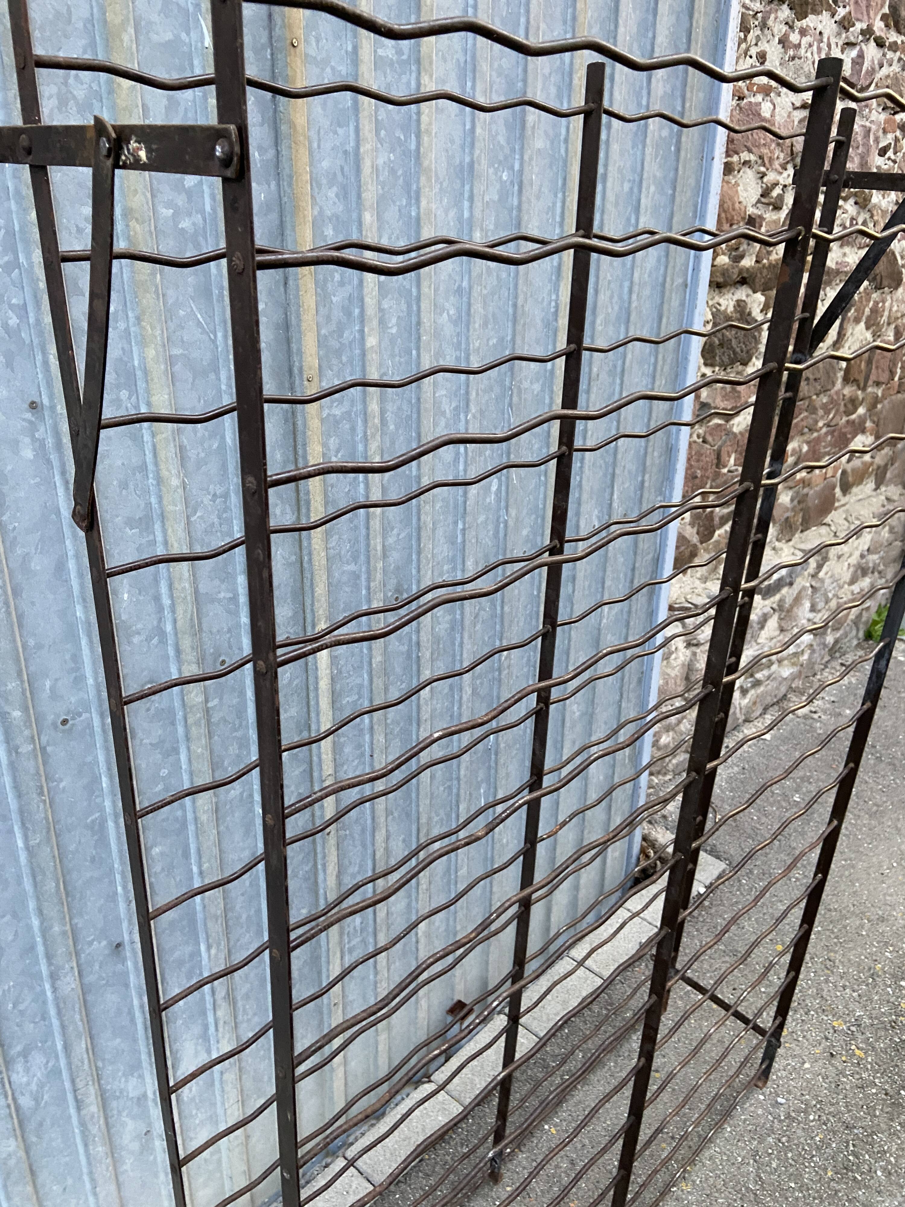 Vintage 150 bottle wine cellar