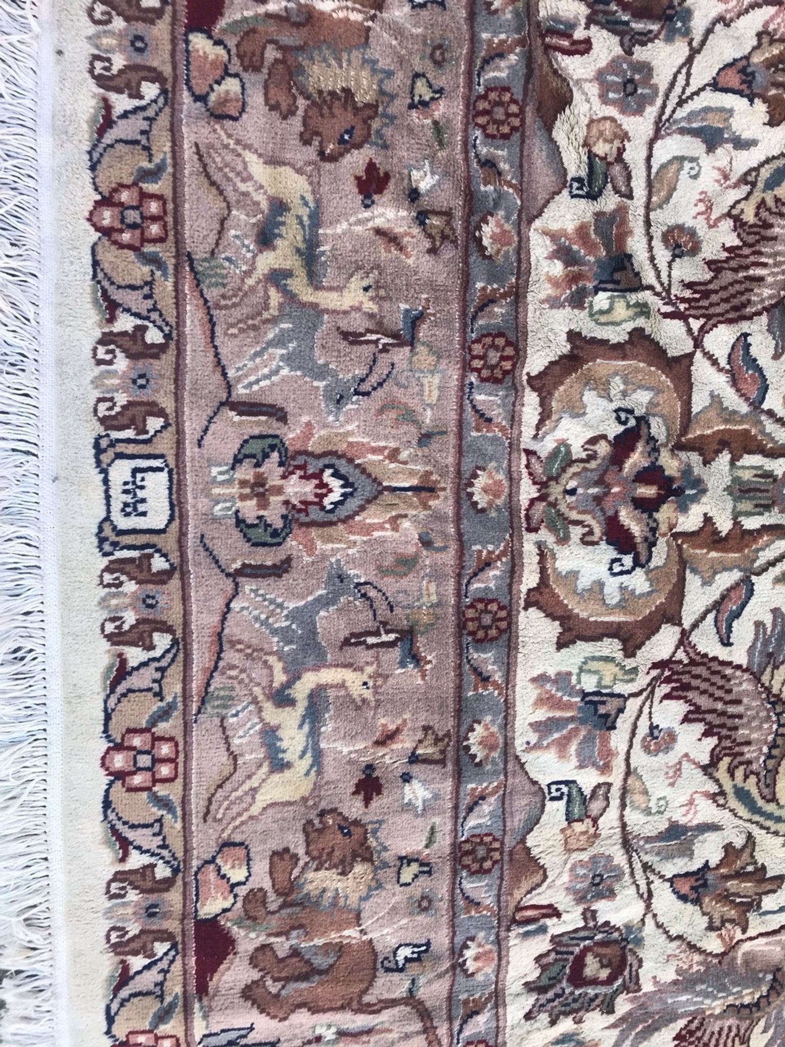 Pakistani carpet wool and silk handmade 190x295 cm