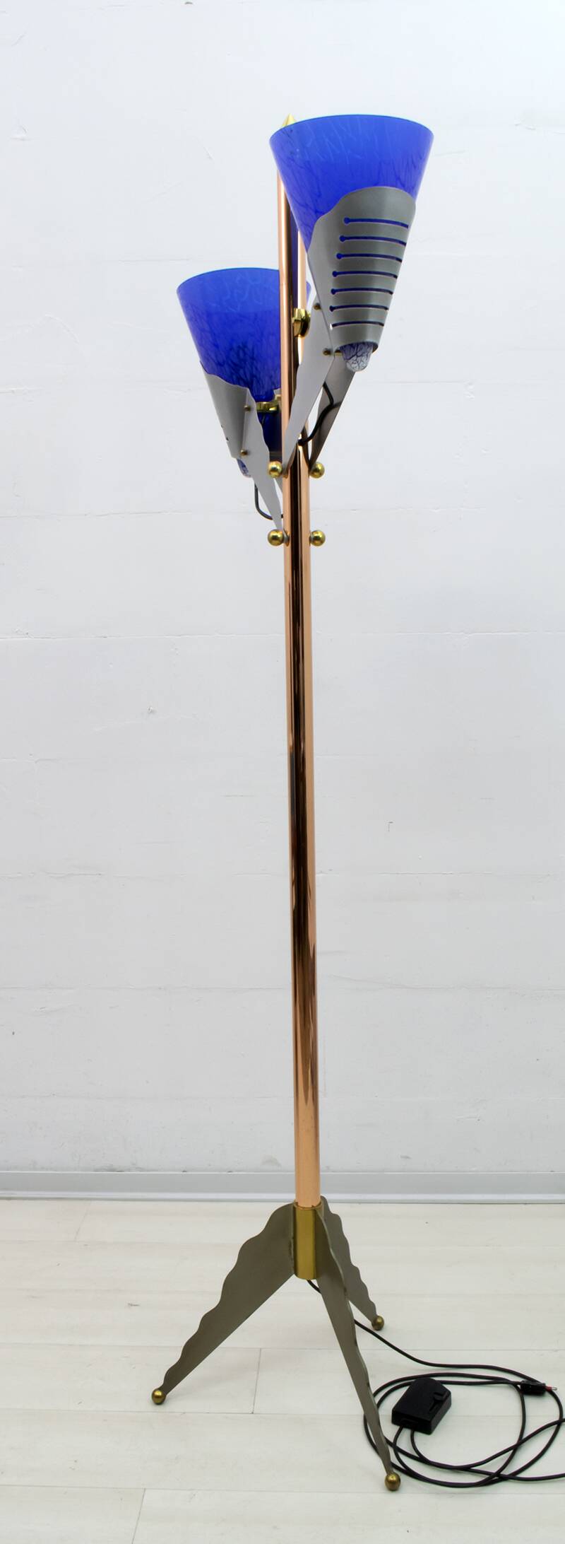 Relco Milano Modernist Italian Murano Glass and Brass Floor Lamp, 1980s